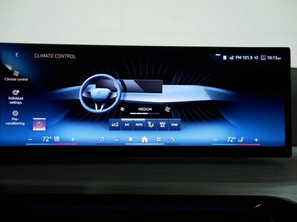 Thumbnail: 2025 BMW i4 - 42