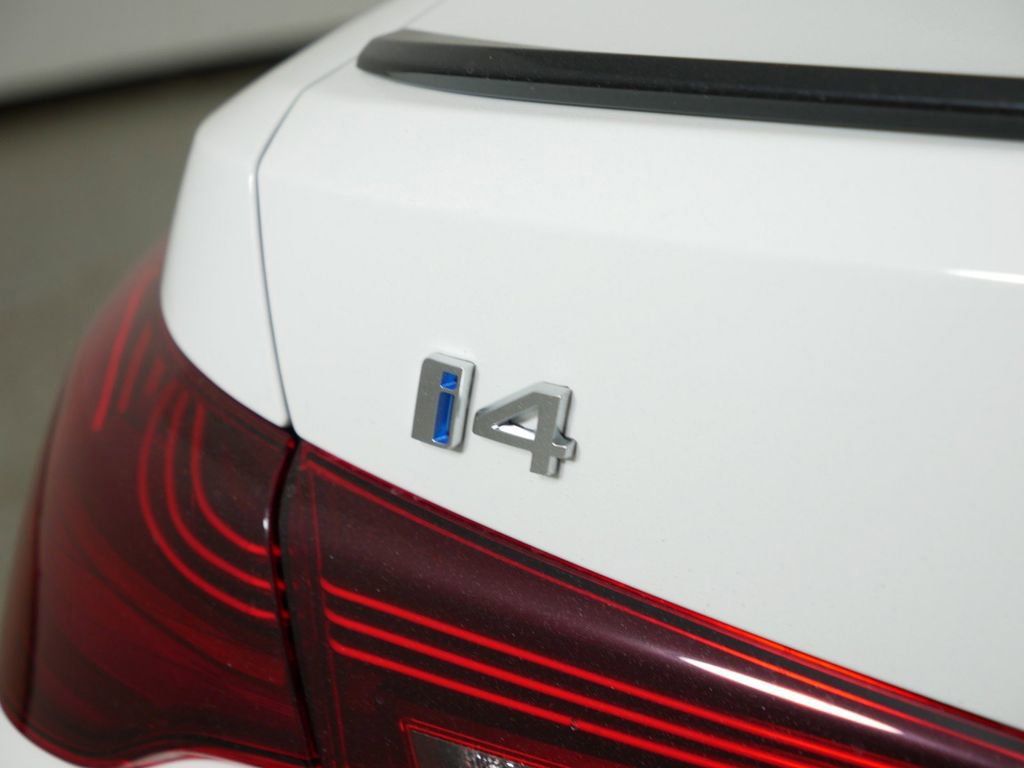Thumbnail: 2025 BMW i4 - 23