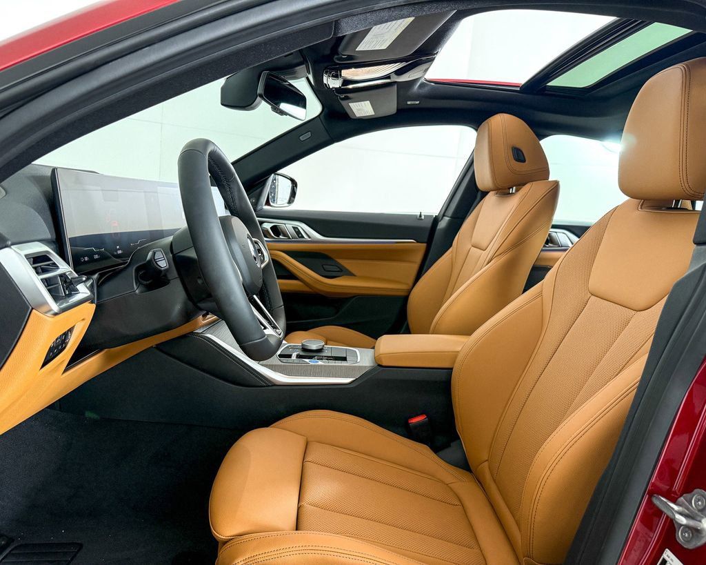 Thumbnail: 2025 BMW i4 - 38