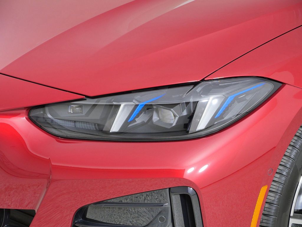 Thumbnail: 2026 BMW i4 - 18