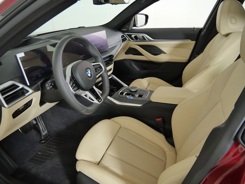 Thumbnail: 2026 BMW i4 - 39