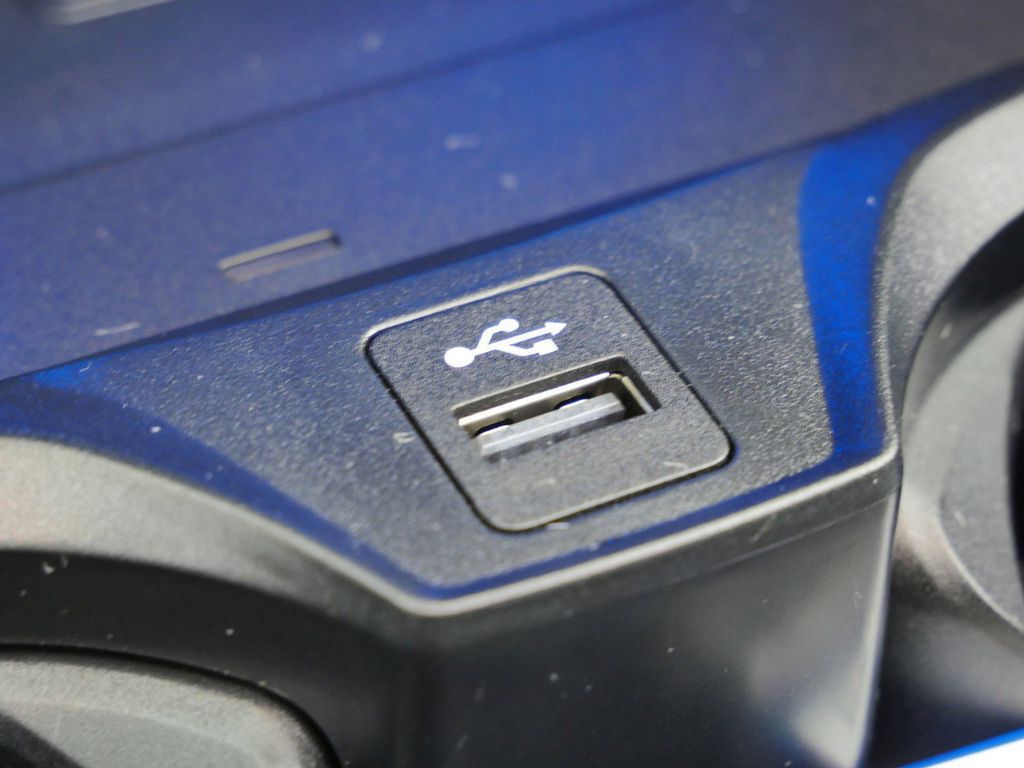 Thumbnail: 2026 BMW i4 - 52