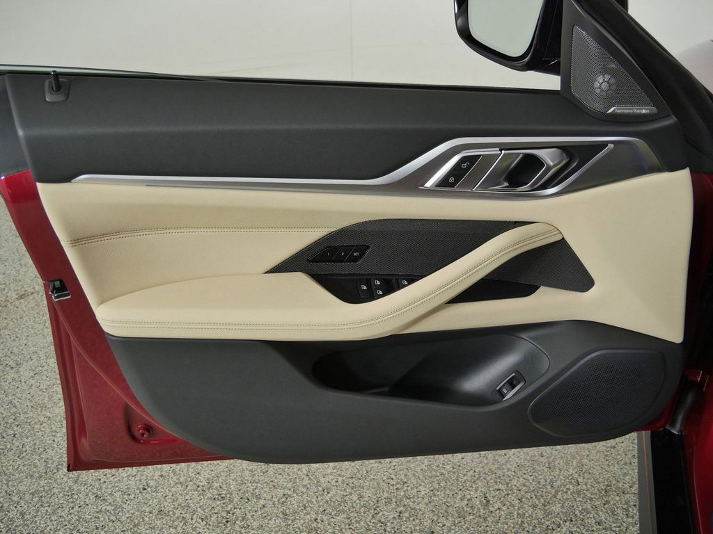 Thumbnail: 2026 BMW i4 - 38