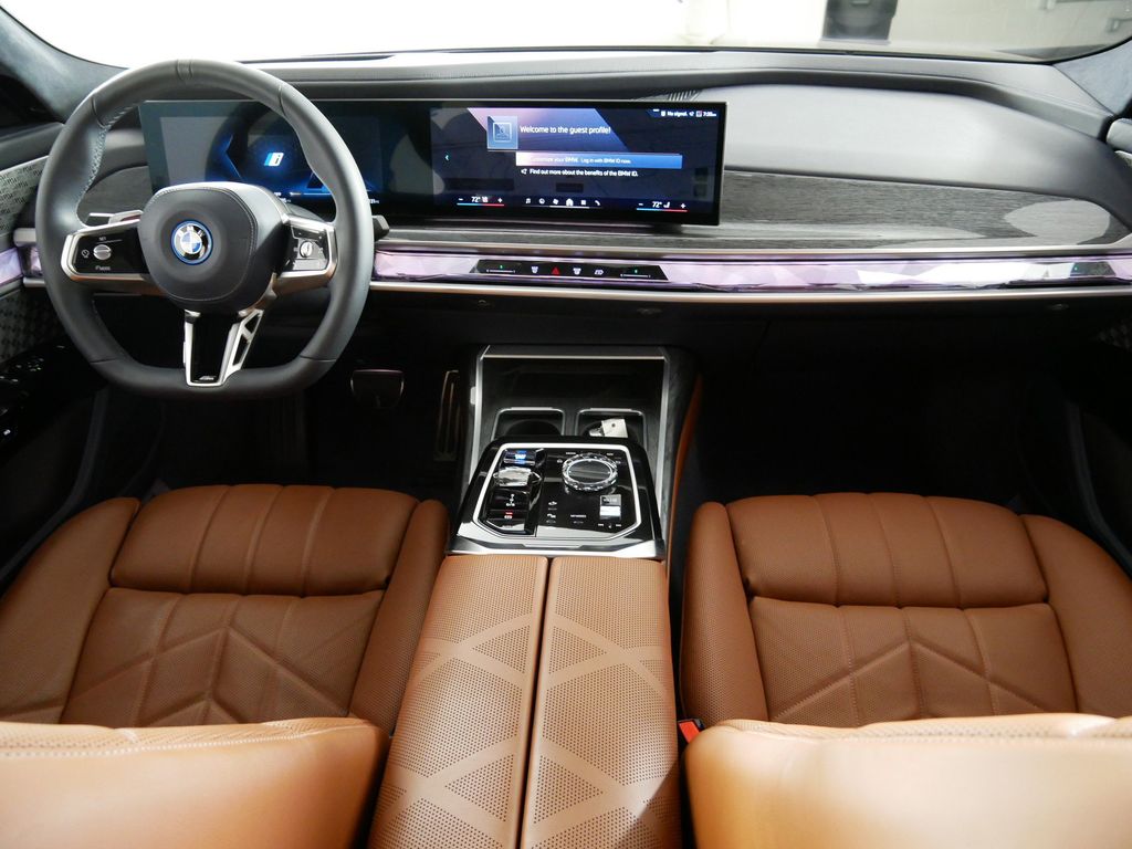 Thumbnail: 2023 BMW i7 - 2