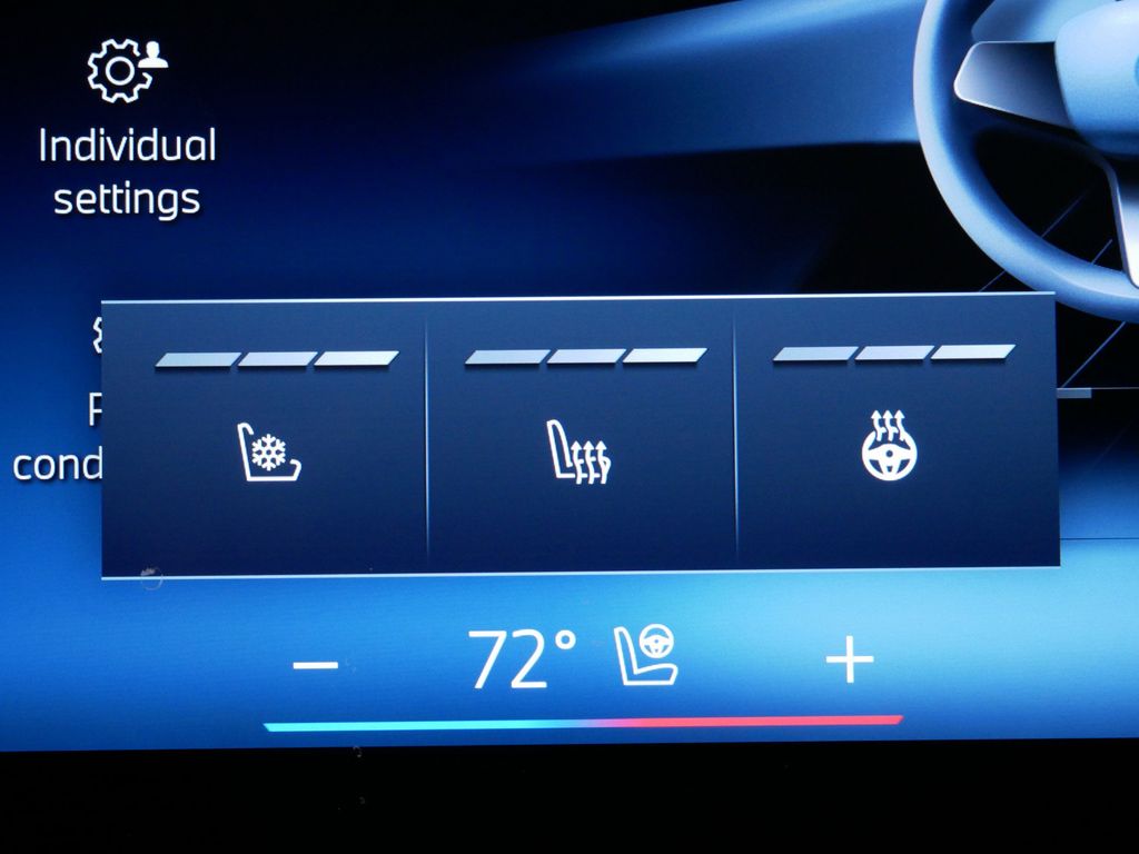 Thumbnail: 2023 BMW i7 - 15