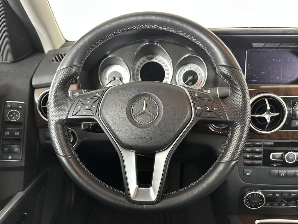 Thumbnail: 2015 Mercedes-Benz GLK - 2