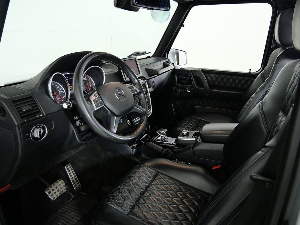 Thumbnail: 2016 Mercedes-Benz G-Class - 9