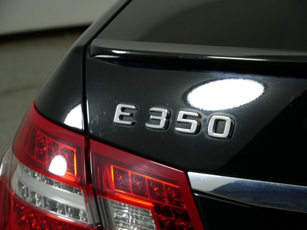 2012 Mercedes-Benz E-Class E 350 23