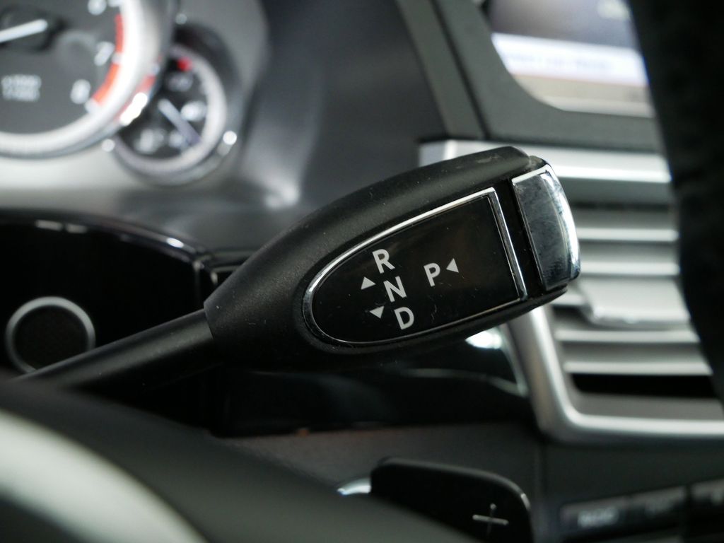 2012 Mercedes-Benz E-Class E 350 51
