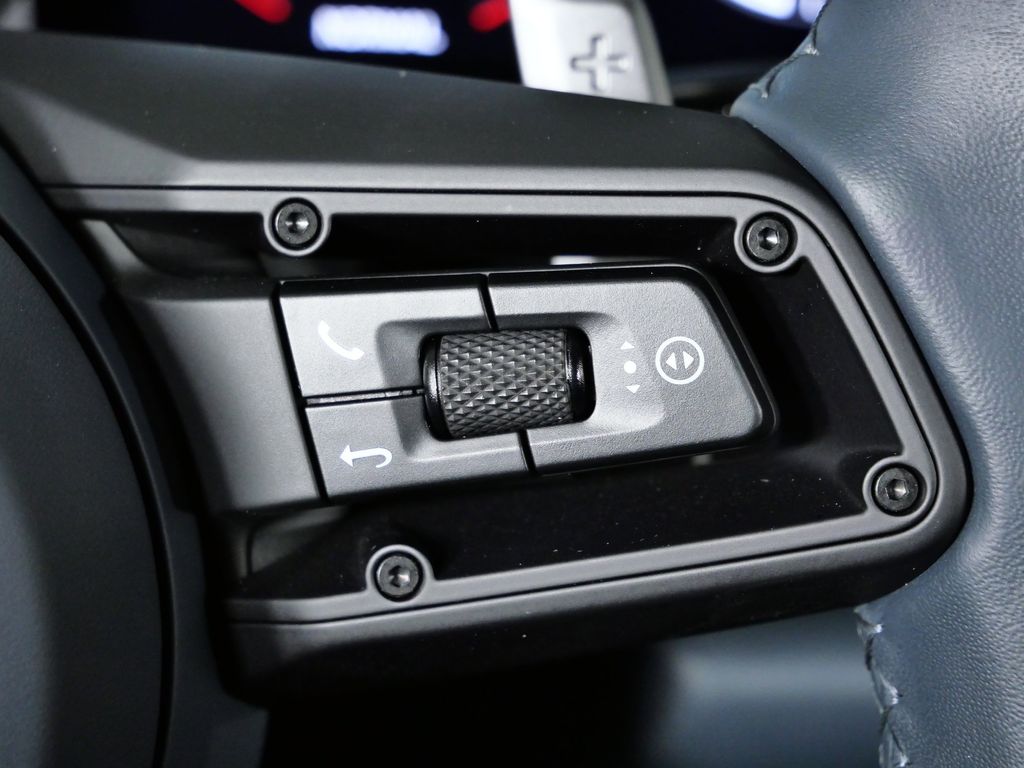 Thumbnail: 2023 Porsche 911 - 12