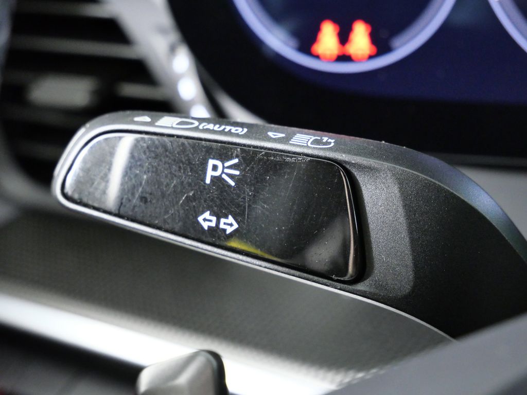 Thumbnail: 2023 Porsche 911 - 48