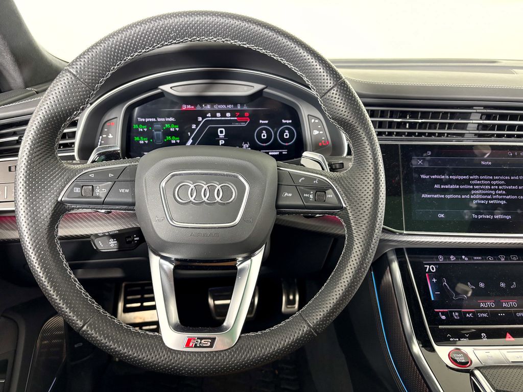 Thumbnail: 2023 Audi RS Q8 - 2