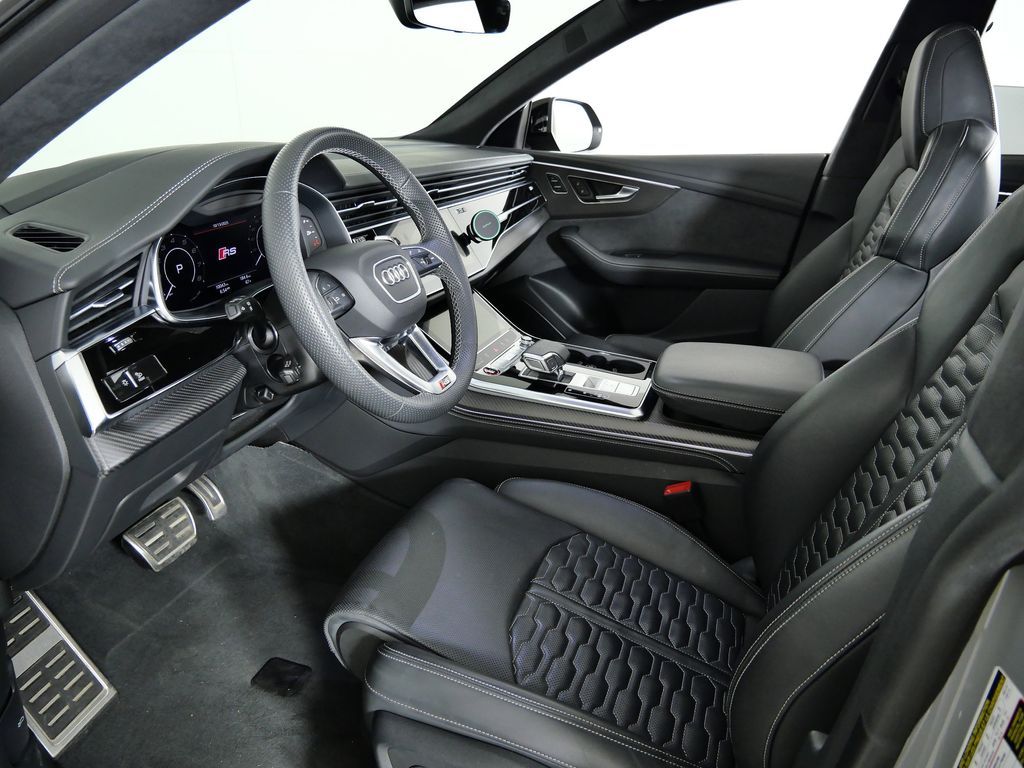 Thumbnail: 2024 Audi RS Q8 - 39