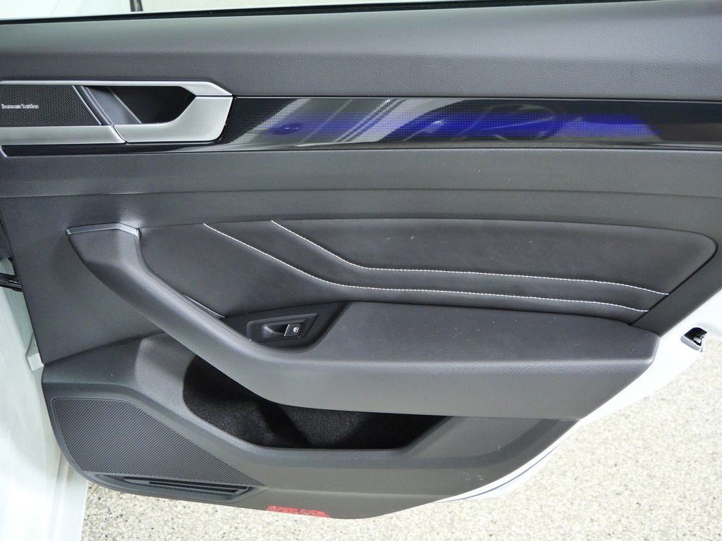 Thumbnail: 2023 Volkswagen Arteon - 31
