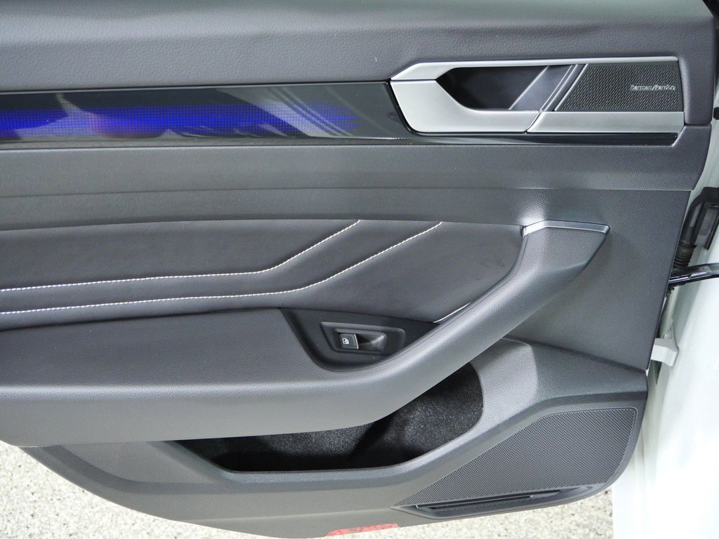 Thumbnail: 2023 Volkswagen Arteon - 35
