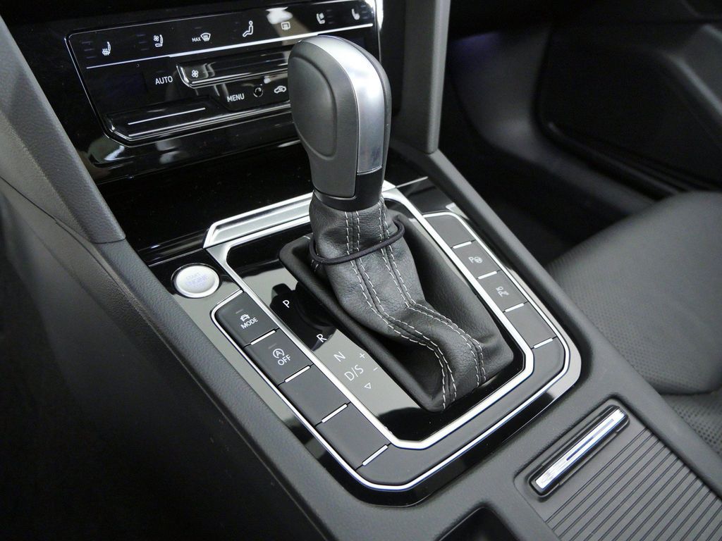 Thumbnail: 2023 Volkswagen Arteon - 13