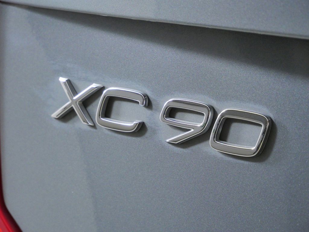 Thumbnail: 2020 Volvo XC90 - 22