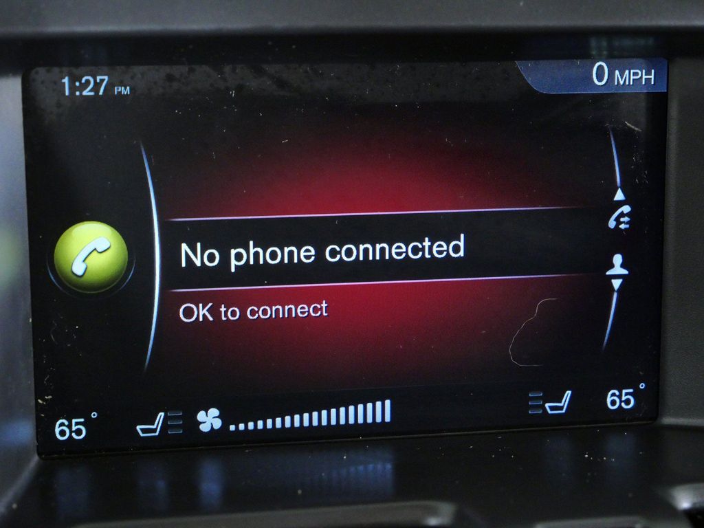 Thumbnail: 2015 Volvo XC60 - 12