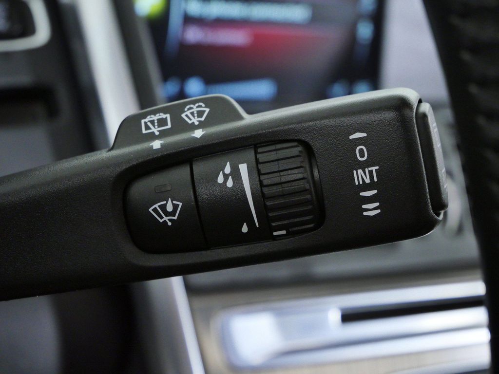 Thumbnail: 2015 Volvo XC60 - 47
