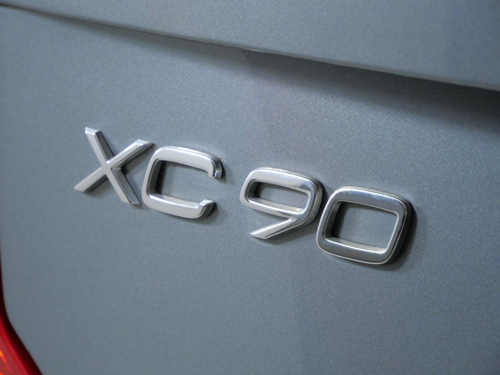Thumbnail: 2020 Volvo XC90 - 23