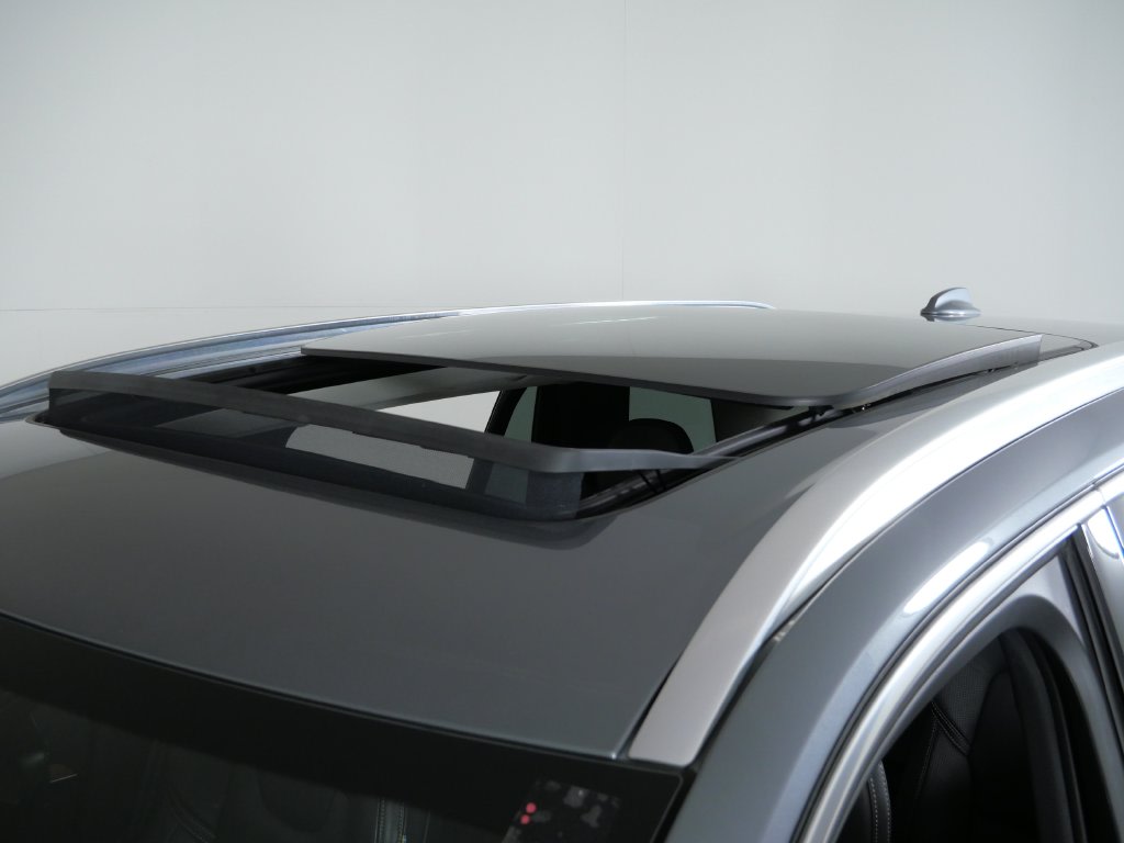 Thumbnail: 2020 Volvo XC90 - 26