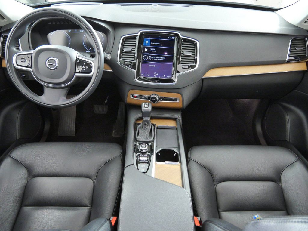 Thumbnail: 2021 Volvo XC90 - 2