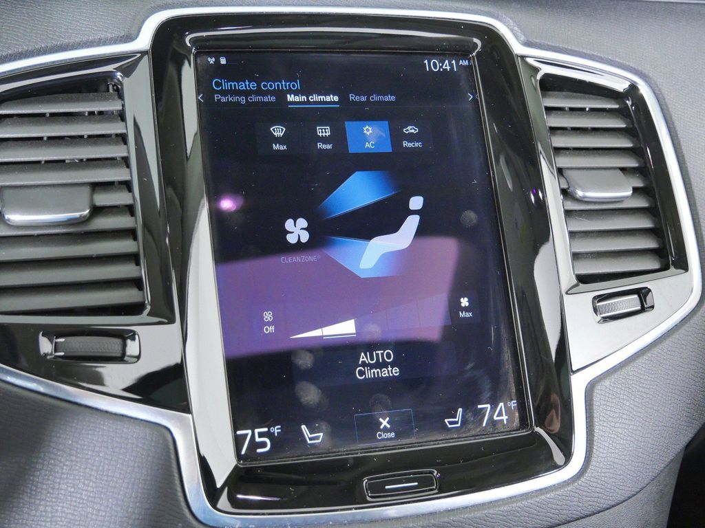 Thumbnail: 2021 Volvo XC90 - 45