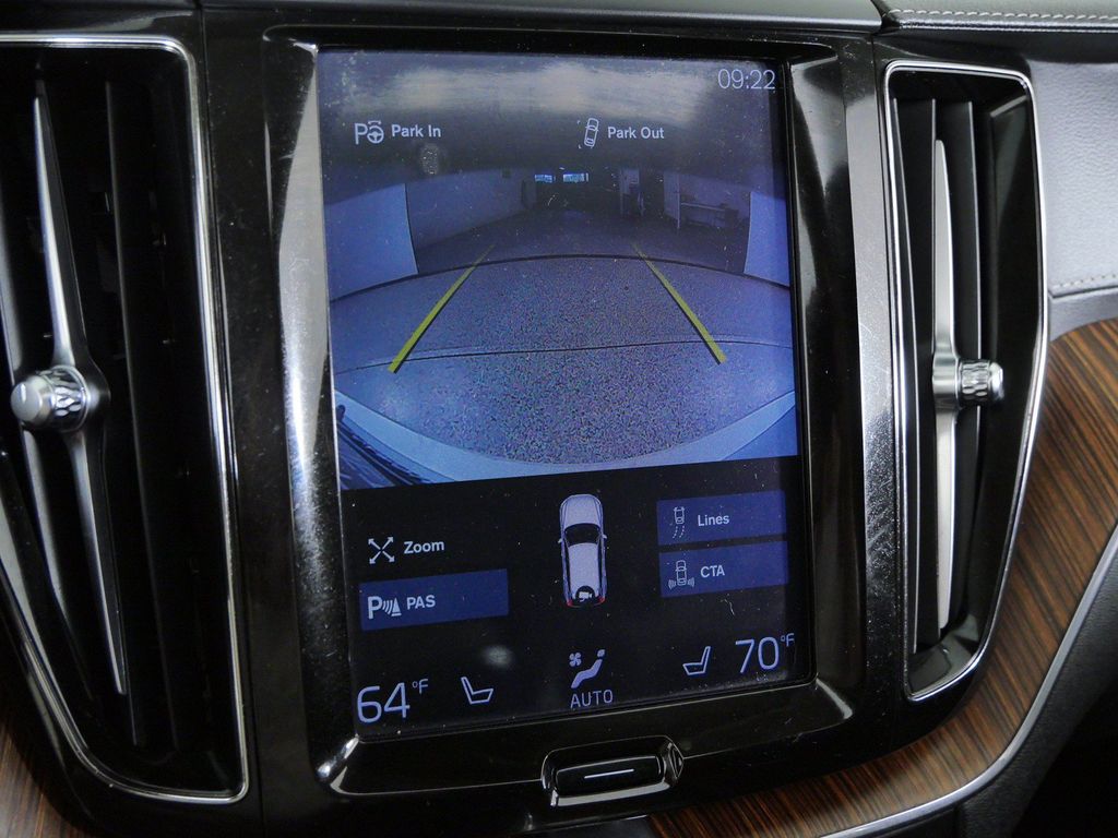 Thumbnail: 2019 Volvo XC60 - 50