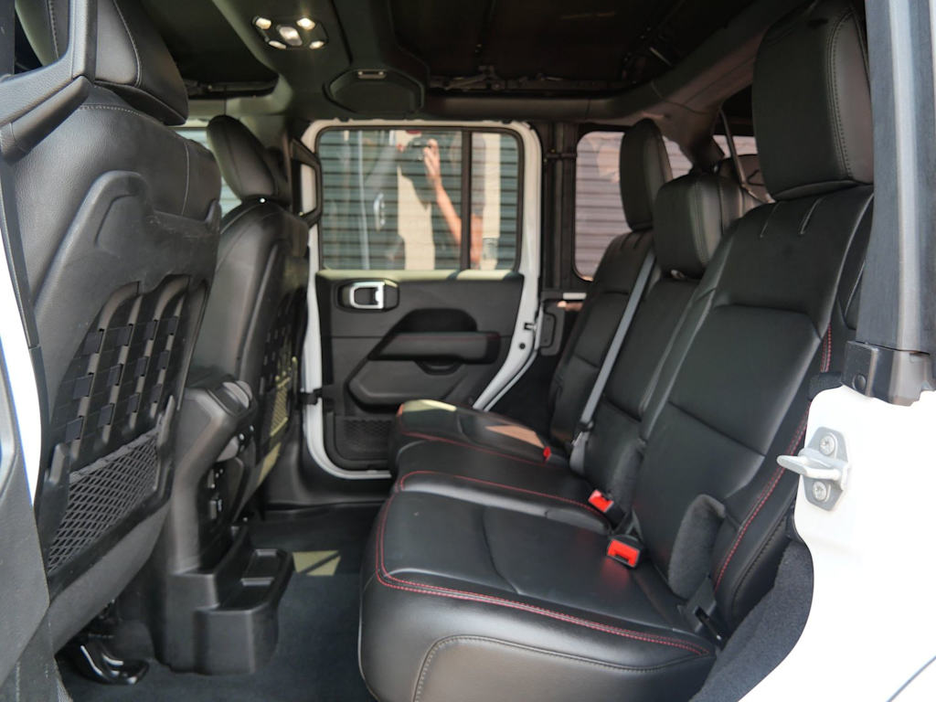 Thumbnail: 2021 Jeep Wrangler - 7