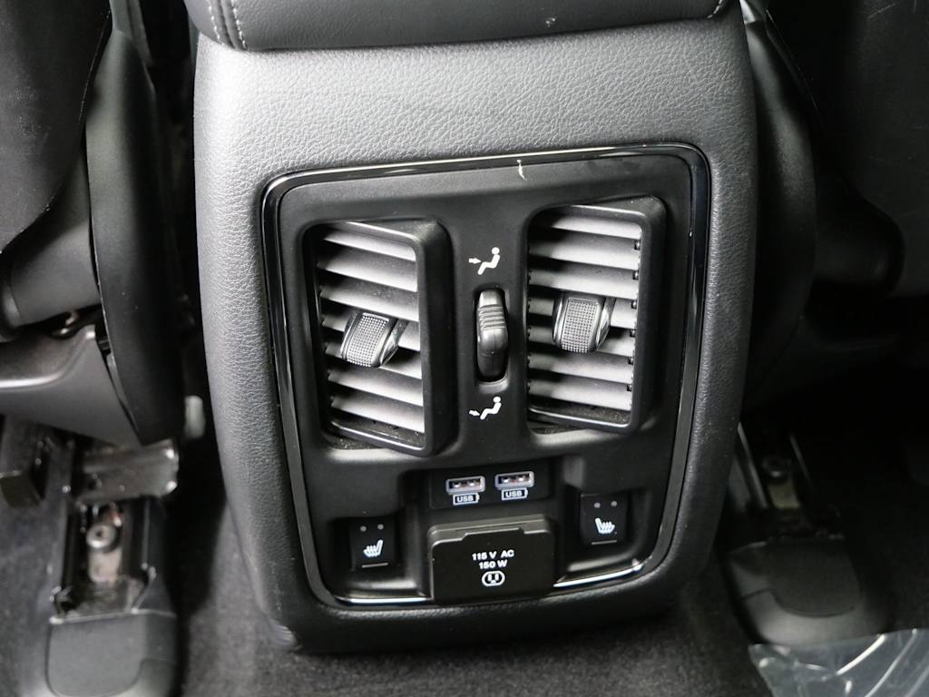 Thumbnail: 2019 Jeep Grand Cherokee - 18