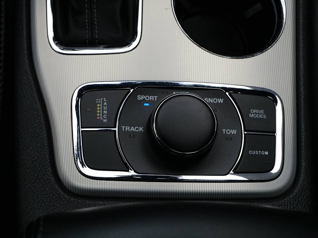 Thumbnail: 2019 Jeep Grand Cherokee - 10