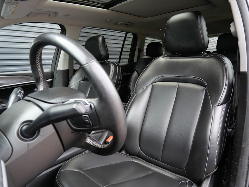 Thumbnail: 2023 Jeep Grand Cherokee L - 5