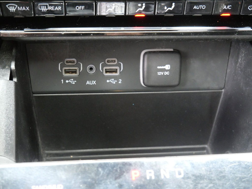 Thumbnail: 2023 Jeep Grand Cherokee L - 19