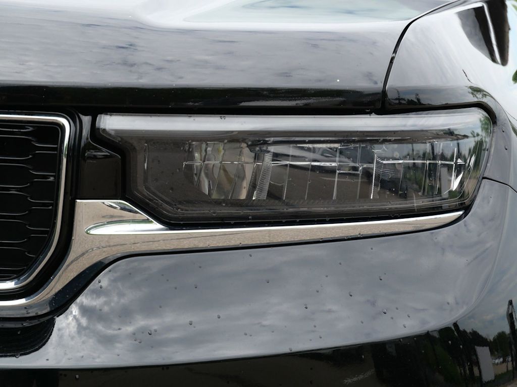 Thumbnail: 2023 Jeep Grand Cherokee L - 10
