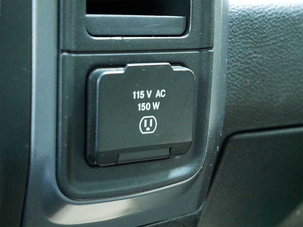 Thumbnail: 2022 RAM 1500 - 19