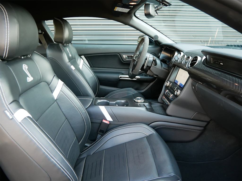 Thumbnail: 2022 Ford Mustang - 8