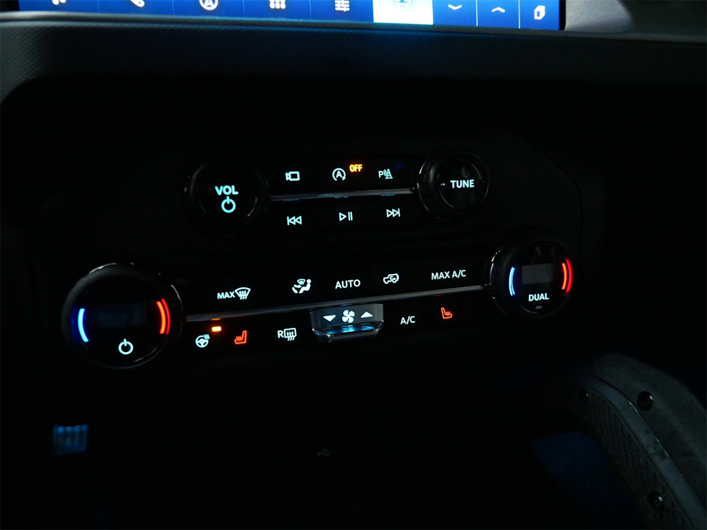 Thumbnail: 2024 Ford Bronco - 21