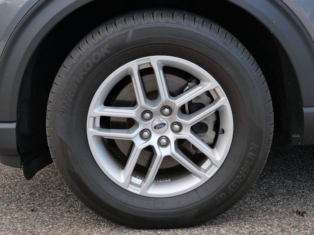 Thumbnail: 2025 Ford Explorer - 5