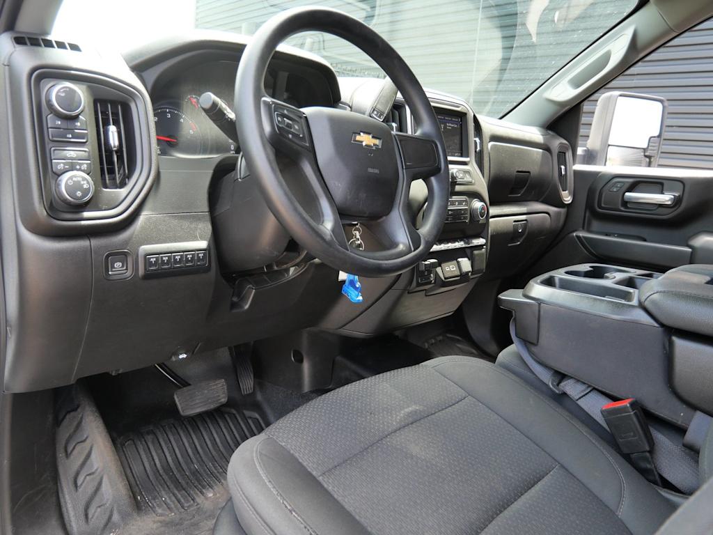 Thumbnail: 2022 Chevrolet Silverado 3500 - 2