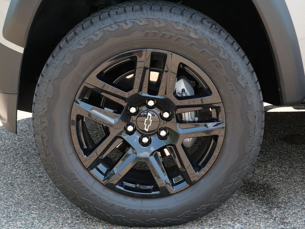 Thumbnail: 2025 Chevrolet Colorado - 5