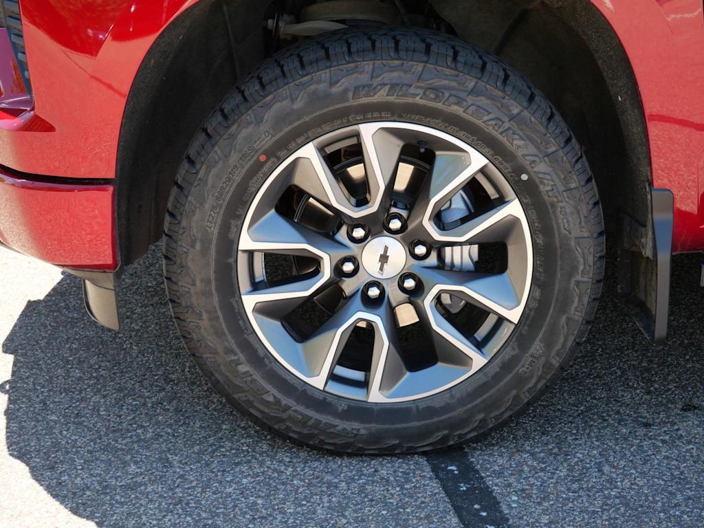 Thumbnail: 2025 Chevrolet Silverado 1500 - 4