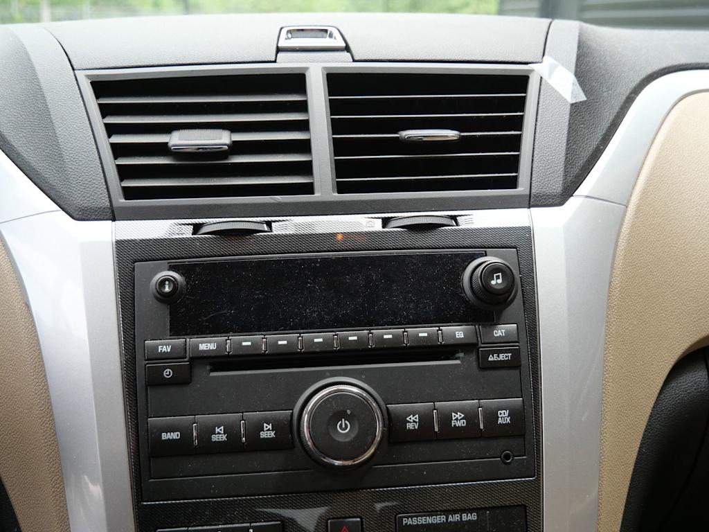 Thumbnail: 2011 Chevrolet Traverse - 7
