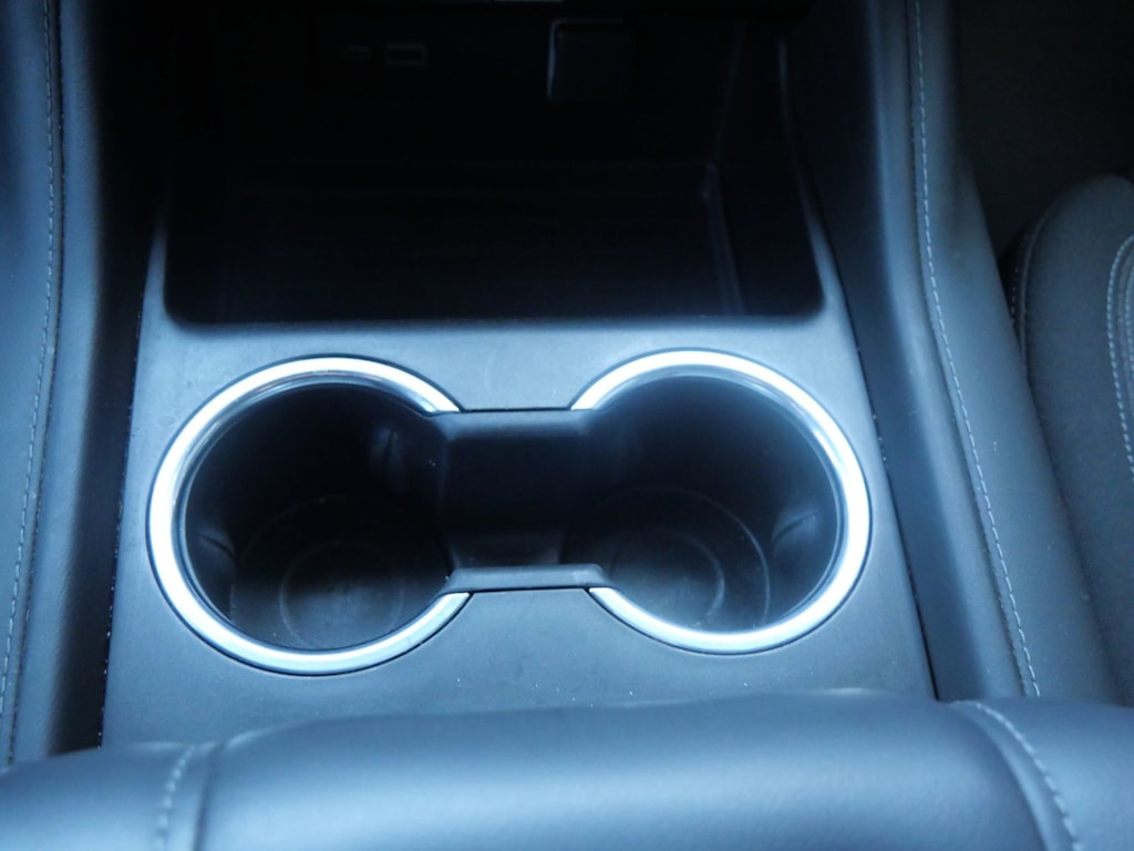 Thumbnail: 2023 Chevrolet Suburban - 23