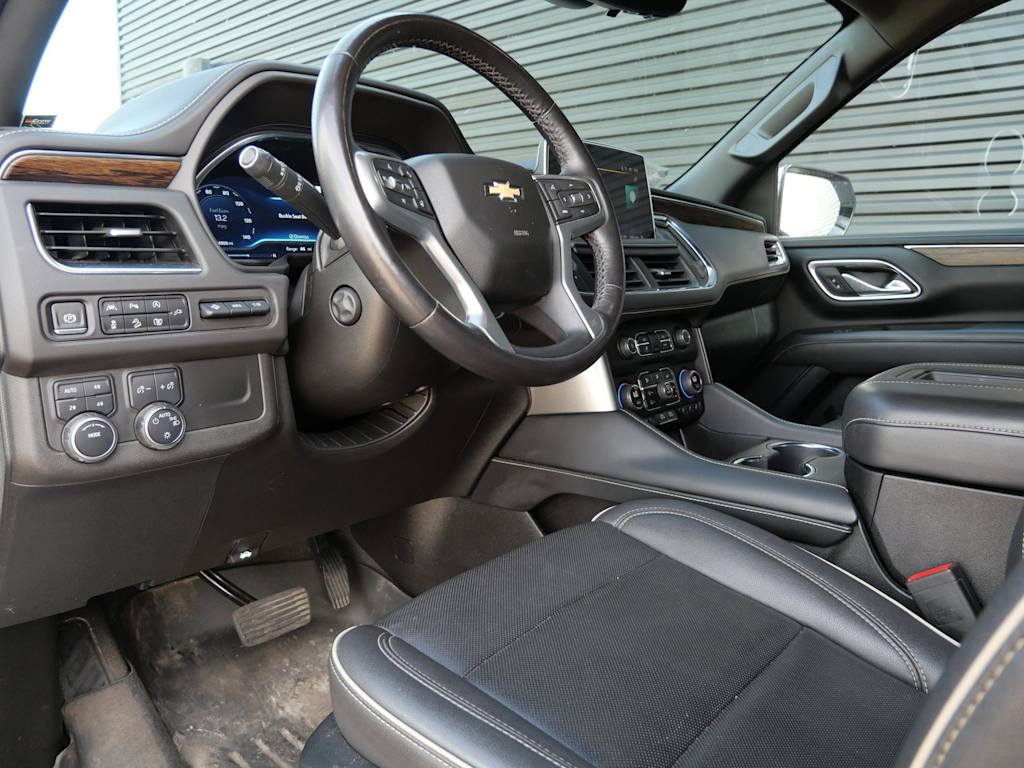 Thumbnail: 2022 Chevrolet Suburban - 2
