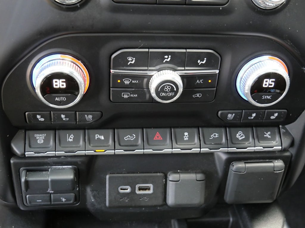 Thumbnail: 2022 GMC Sierra 2500 - 21
