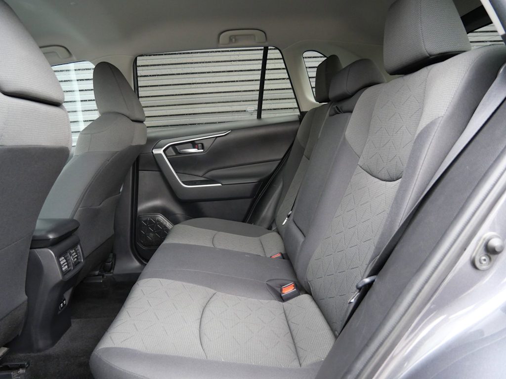 Thumbnail: 2021 Toyota RAV4 - 7