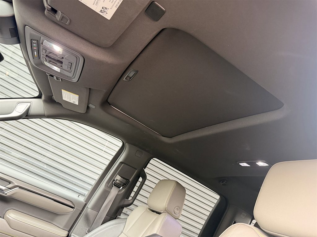 Thumbnail: 2023 Chevrolet Silverado 1500 - 14