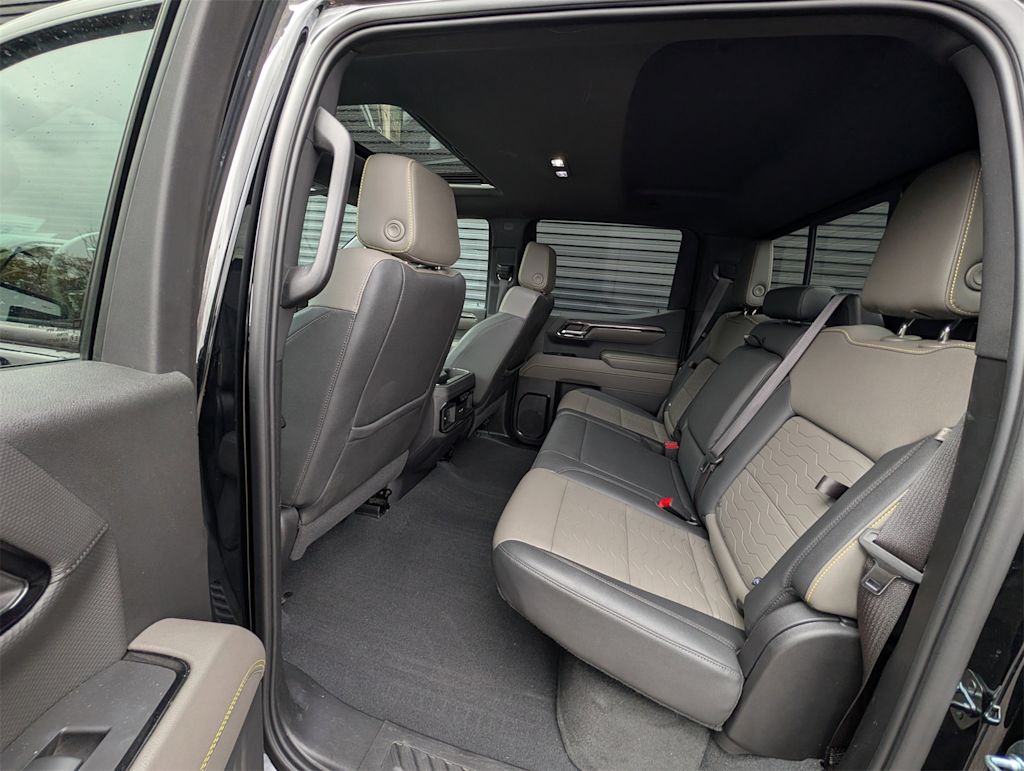 Thumbnail: 2023 Chevrolet Silverado 1500 - 8