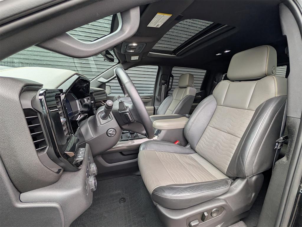 Thumbnail: 2023 Chevrolet Silverado 1500 - 6