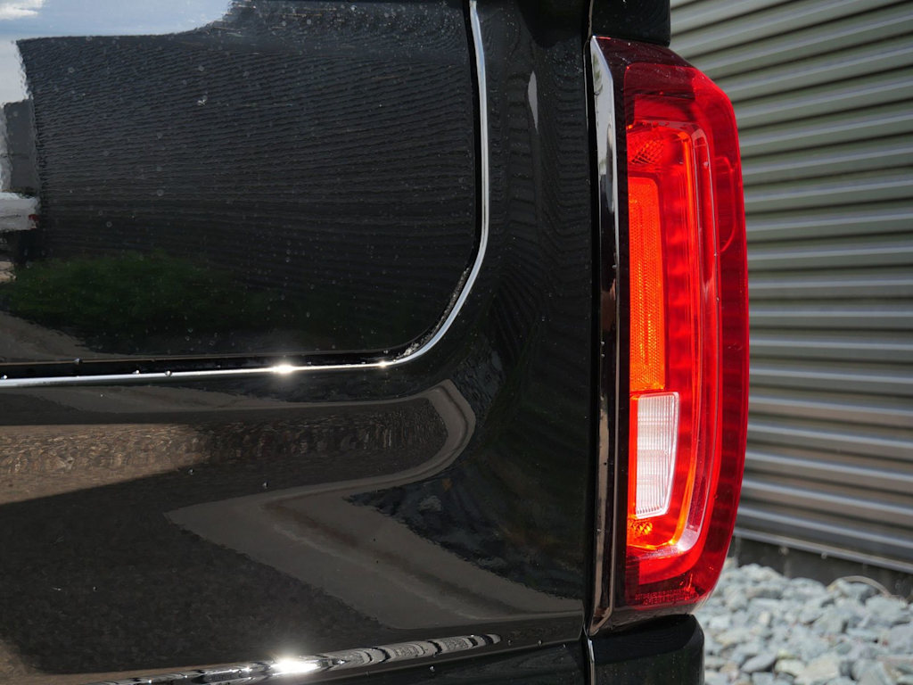 Thumbnail: 2024 GMC Sierra 1500 - 14